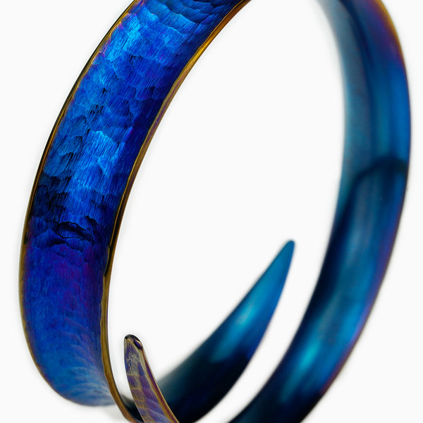 Twisted Leaf Bracelet - Blue