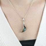 Eclipse Calla Pendant - Green