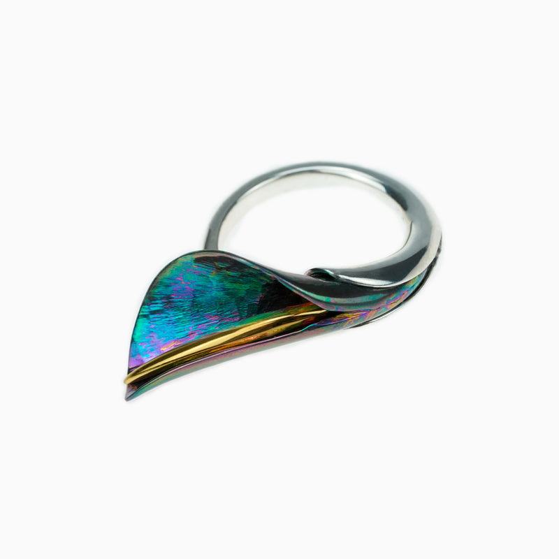 Eclipse Calla Ring - Green