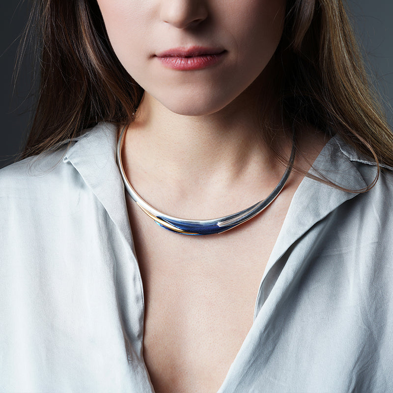 Filament Calla Necklace - Blue