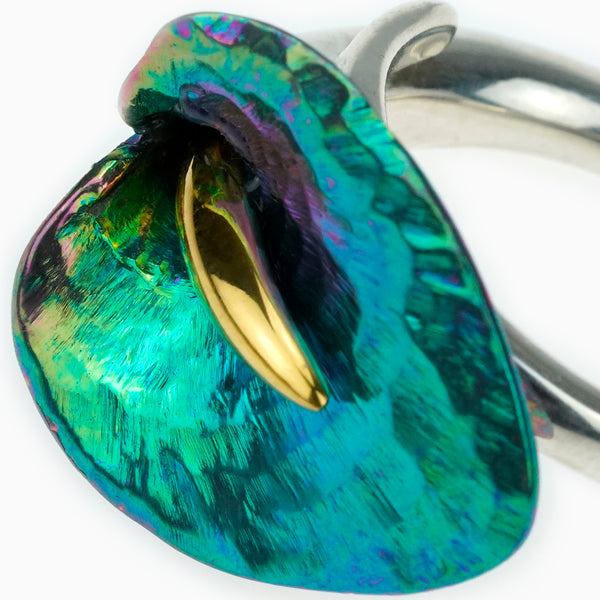 Long Calla Ring - Green