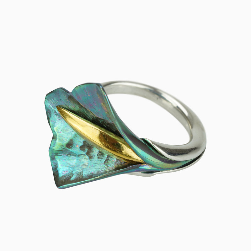 Fairy Calla Ring - Green