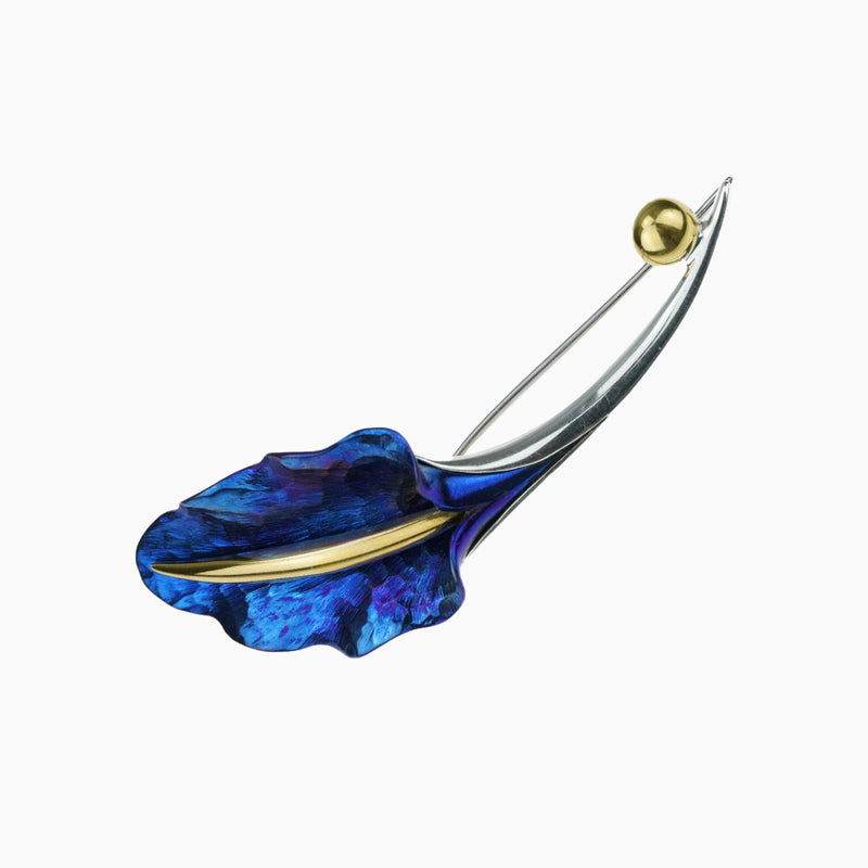 Wavy Calla Brooch - Blue